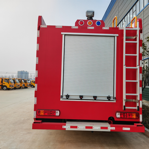 Wholesale Sinotruk HOWO 8X4 16000li Foam Water Dry Powder Fire Fighting Truck