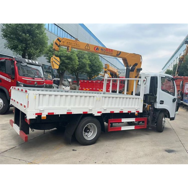 High Quality DFAC 4X2 Truck with Crane 3 Ton New Crane Truck for Sale