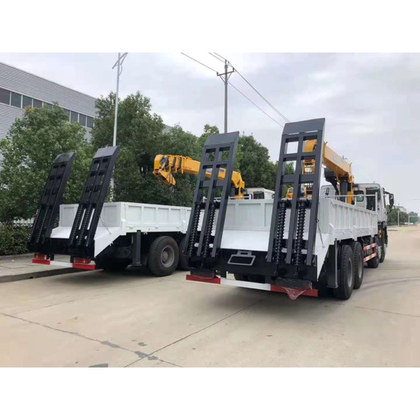 HOWO 8X4 Truck Mounted Crane 14 Ton Telescopic Knuckle Boom Crane Truck with Rear Ladder