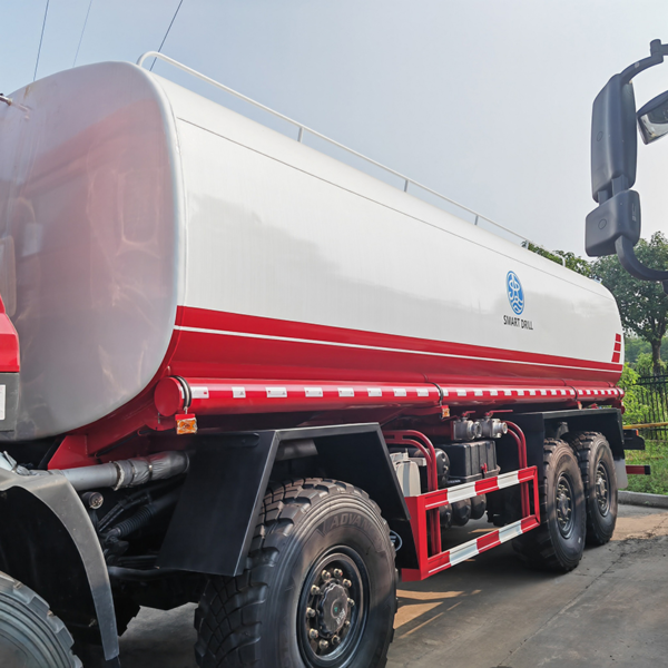 Manufacturers Sell Dongfeng 8X4 30cbm Water Truck Dust Suppression Truck Disinfection Truck
