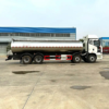 China FAW 8X4 22cbm 304 Stainless Steel Water Milk Tank Truck Price