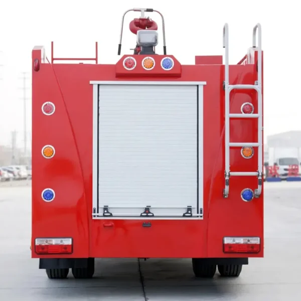 Low Price Dongfeng 3000L Mini Fire Fighting Truck for Sale