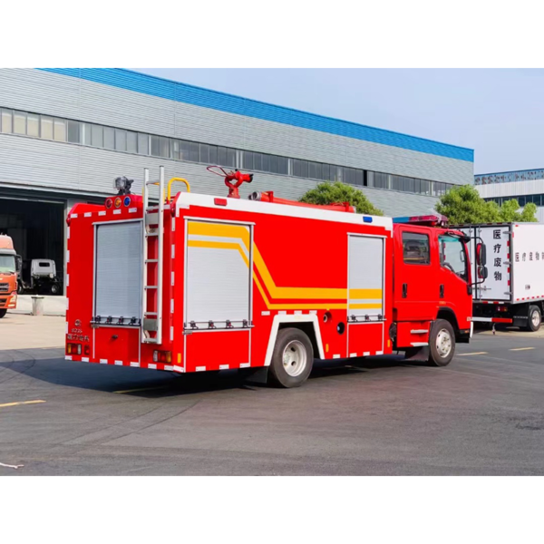 Good Quality 1suzu Fire Fighting Truck 4*2 35000L Water Tank Fire Truck for Sale