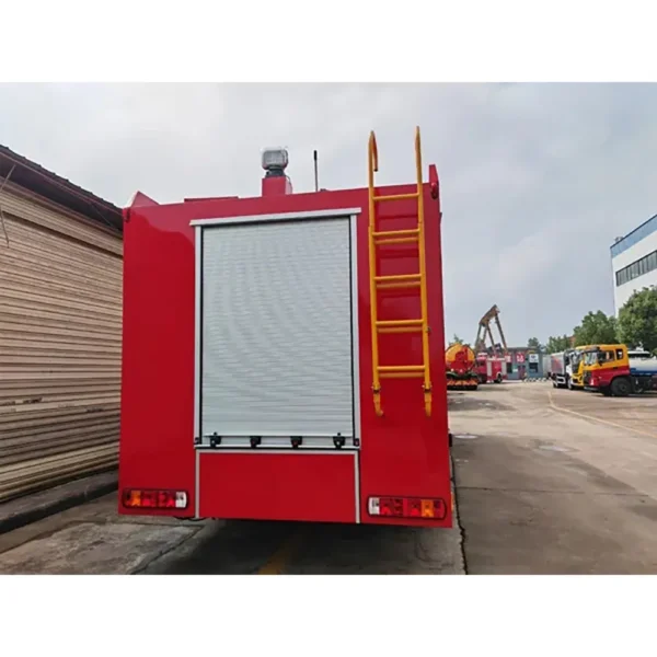 Sinotruck HOWO 12000liter Firefighting Emergency Rescue Foam Tanker Fire Fighting Truck