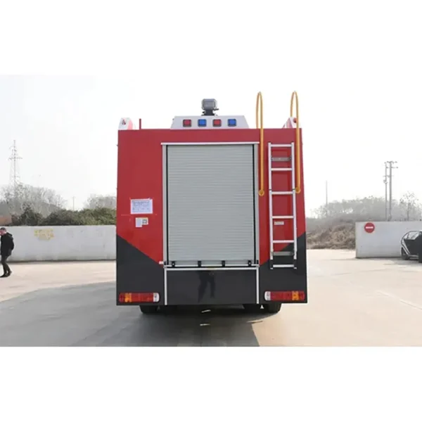 Sinotruk HOWO Water Foam Dry Powder Combined Fire Fighting Rescue Truck for Sale