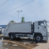 1suzu Giga 4X2 15cbm Compactor Garbage Truck Price