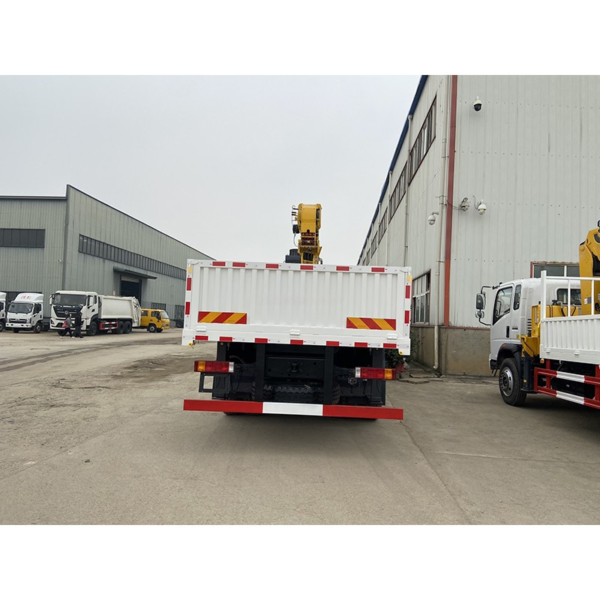 High Quality Shacman H3000 8X4 14ton 16ton Capacity Truck Crane for Sale