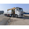 Heavy Duty Isuzu Giga 8X4 Truck Mounted Crane 14 Ton Telescopic Boom Crane Truck for Sale