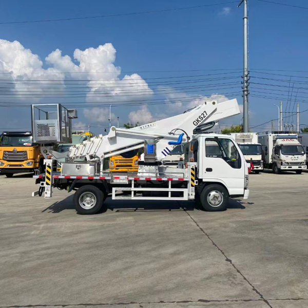 1suzu 100p 4X2 27m High-Altitude Operation Aerial Work Vehicle Truck for High-Altitude Work