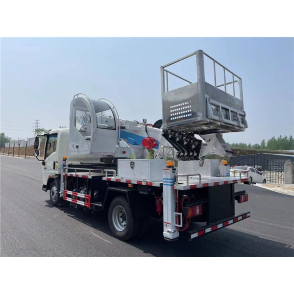 Factory Sinotruk HOWO 28m 30m 33m Aerial Work Lifting Truck High Altitude Operation Truck