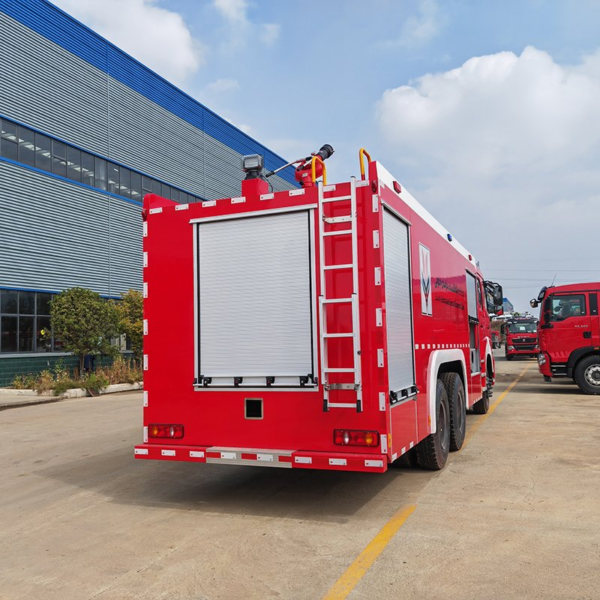 Dongfeng Foam Fire Truck 6X4 Fire Fighting Rescue Truck Manufacturers Cheap Price and Stable Quality
