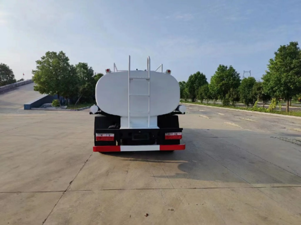 Clw Brand 5000liter Ss Clean Potable Drink Water Delivery Truck for Sale