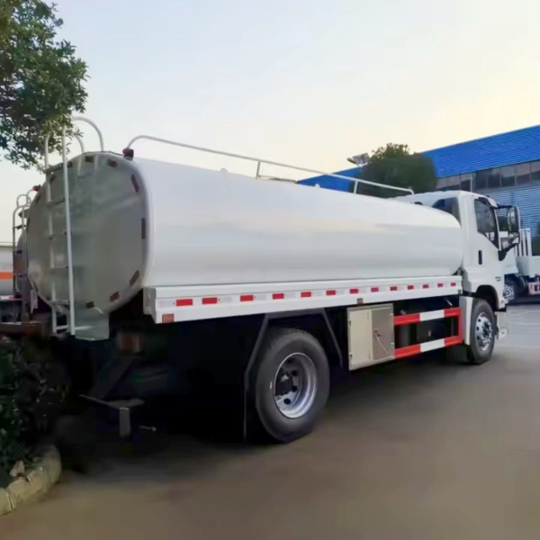 Factory Price Isuzu Giga 4X2 12000liters Stainless Steel Milk Transportation Tank Truck for Sale