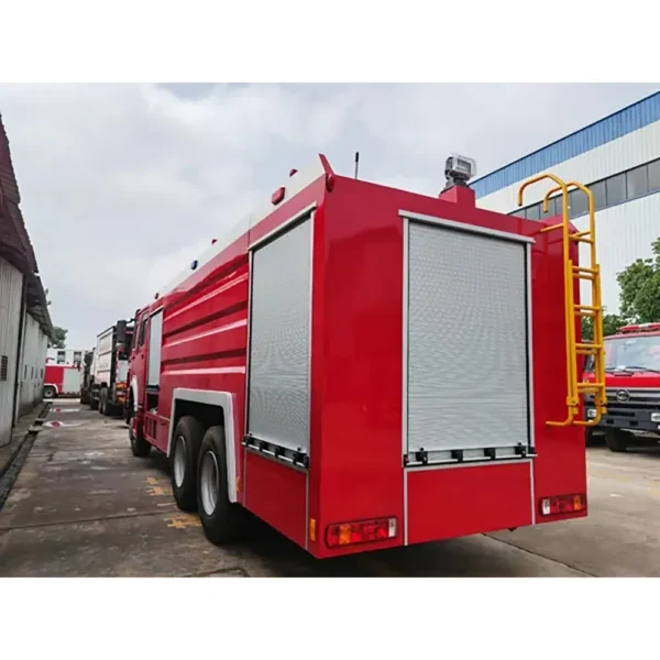 Sinotruck HOWO 12000liter Firefighting Emergency Rescue Foam Tanker Fire Fighting Truck