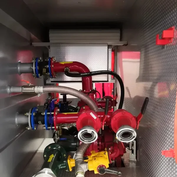 主图6 Isuzu Giga Fire Fighting Truck Water Powder Foam Tank Fire Truck for Sale