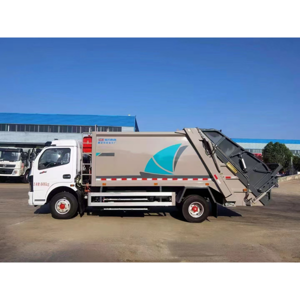 Dongfeng 4X2 7m3 Small Compactor Garbage Truck for Sale