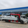 Factory Price Dongfeng Crane Trucks 4X2 8ton Truck Mounted Truck for Sale